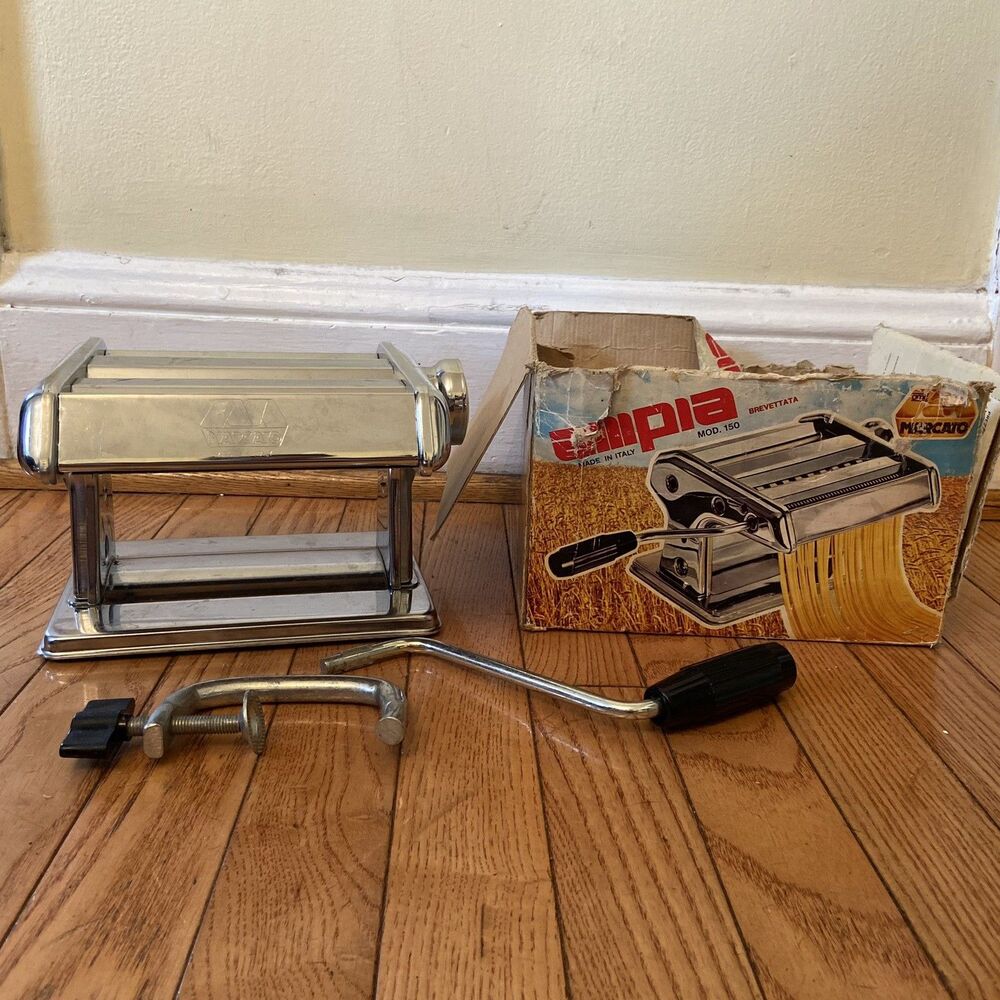 Marcato Ampia 150 Pasta Machine Maker With Hand Crank & Clap– Made in Italy